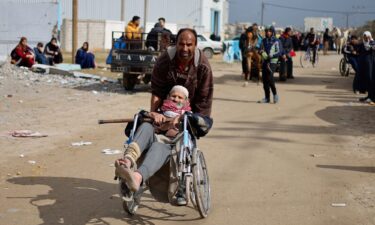 Palestinian patients evacuated from Nasser Hospital have been arriving in Rafah.