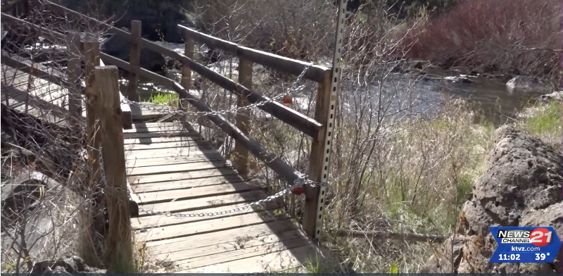 City of Bend plans to tear down Firerock Footbridge and staircase, may rebuild staircase amid neighbor criticism - KTVZ