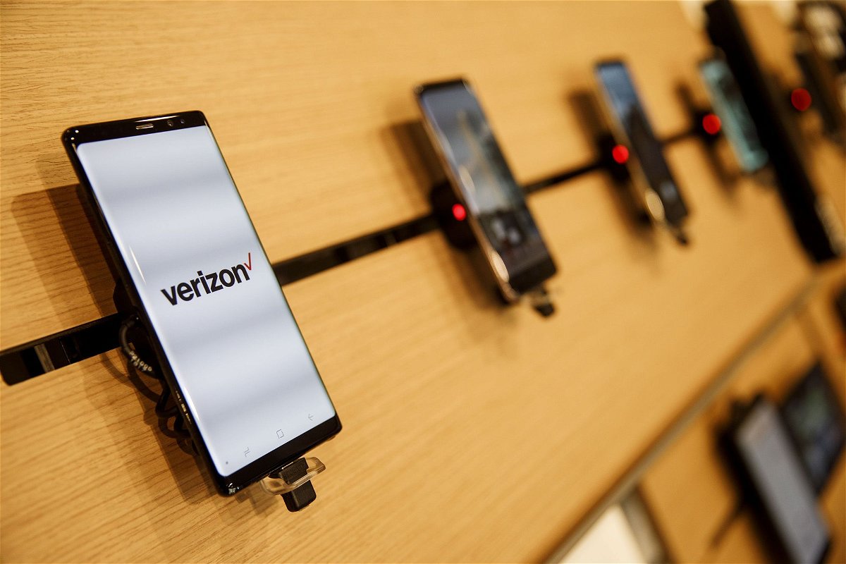 <i>Patrick T. Fallon/Bloomberg/Getty Images via CNN Newsource</i><br/>Phones are displayed at a Verizon store in California in a 2018 photo.