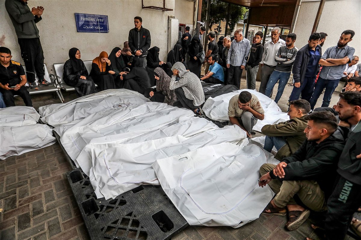 <i>Abed Rahim Khatib/Anadolu/Getty Images via CNN Newsource</i><br/>A scene from Rafah's Al-Najar Hospital on Monday.