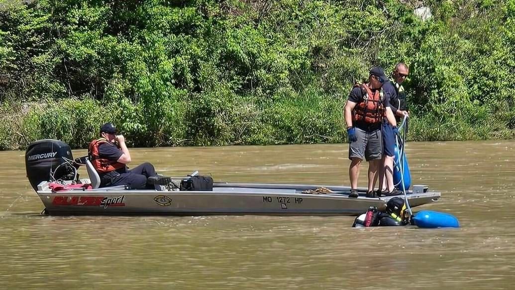 <i>KOAM via CNN Newsource</i><br/>Missouri State Highway Patrol Underwater Recovery Team continue to search for the missing man.