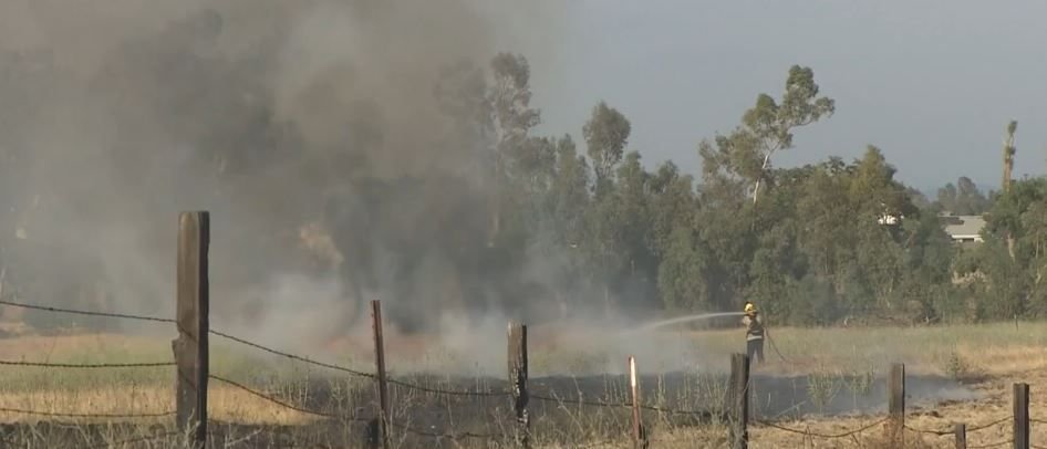 <i>KPIX via CNN Newsource</i><br/>Horse heroes took the reins in Roseville as firefighters battled a 16-acre vegetation fire that was inching closer and closer to a neighborhood off of PFE Road and Watt Avenue on Thursday evening.