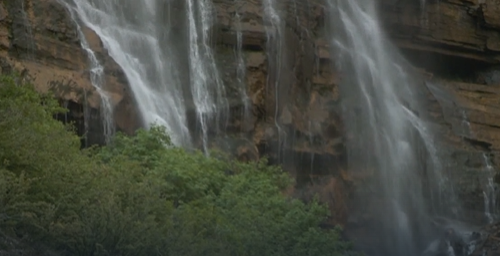 <i>KSTU via CNN Newsource</i><br/>A 70-year-old woman died of her injuries after being hit by a roughly 30-pound slab of rock at Bridal Veil Fall.