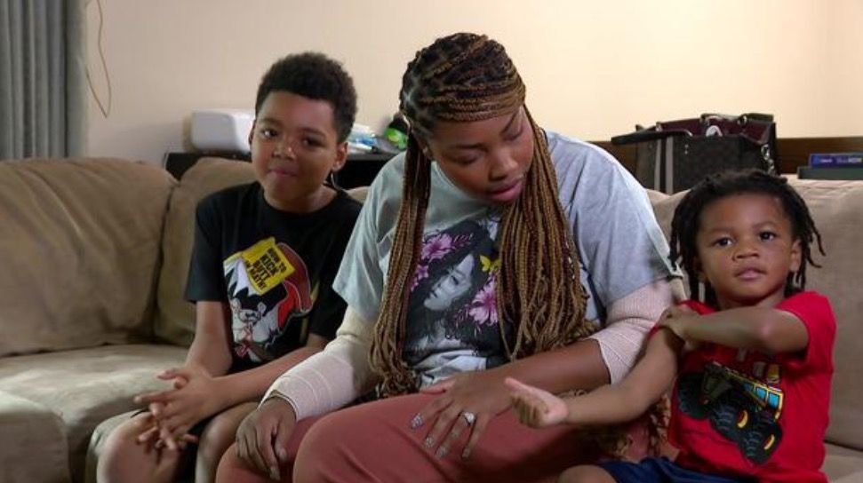 <i>WCCO via CNN Newsource</i><br/>A Minneapolis mother put her life on the line to protect her kids during a vicious dog attack. Angel Rivers and her two sons