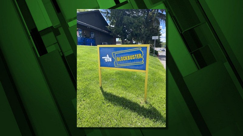 20-year-old lawn sign in front of the World's Last Blockbuster in Bend has been stolen