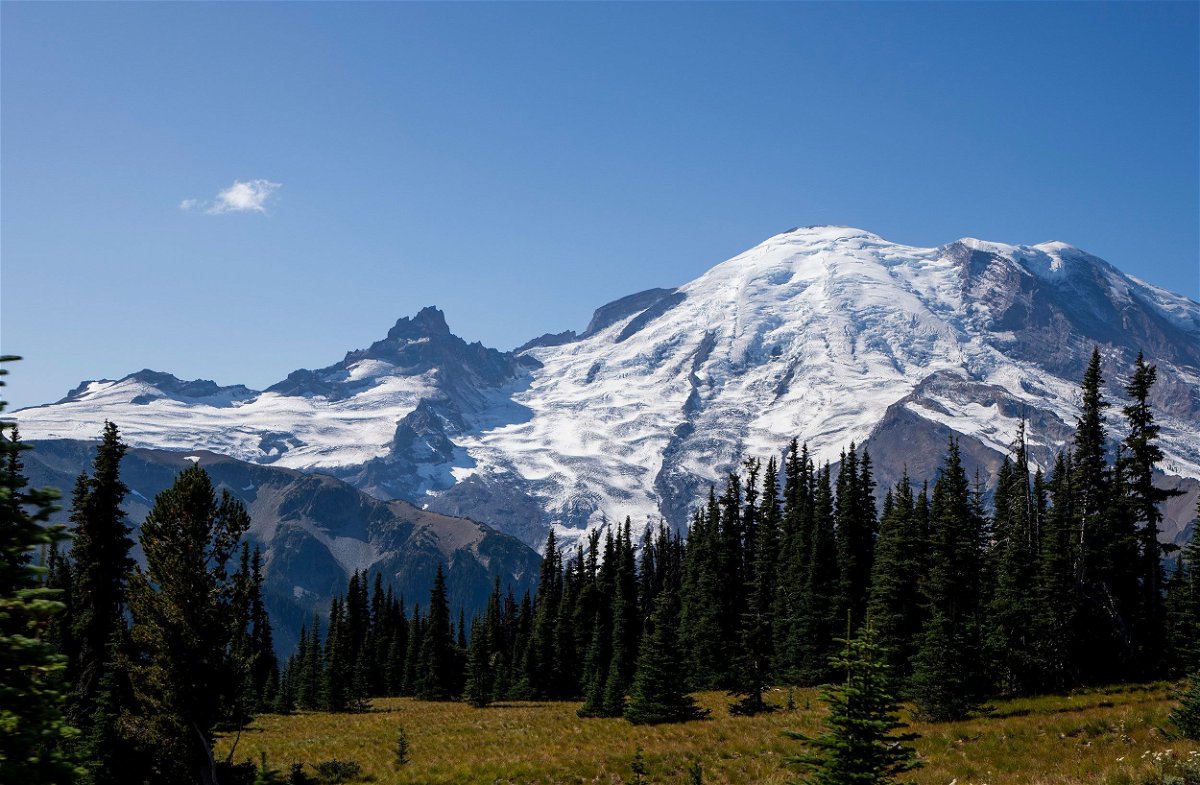 <i>Lindsey Wasson/AP/File via CNN Newsource</i><br/>Mount Rainier is pictured from Sunrise