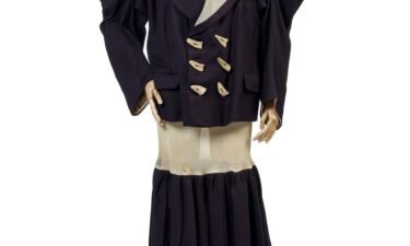 A two-piece navy blue ensemble from her early "Witches" collection from Autumn/Winter 1983-1984 will be up for sale.