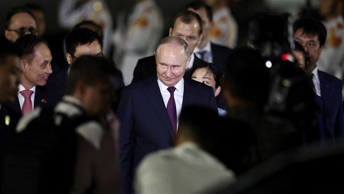 <i>Athit Perawongmetha/Reuters via CNN Newsource</i><br/>Russia's President Vladimir Putin arrives at Noi Bai International Airport for his visit to Hanoi