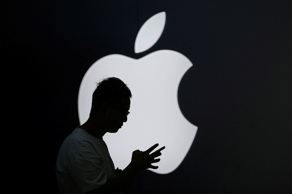<i>Aly Song/Reuters via CNN Newsource</i><br/>Apple is looking for a Chinese AI company to partner with before the upcoming iPhone launch since Siri's new ChatGPT feature is banned in China