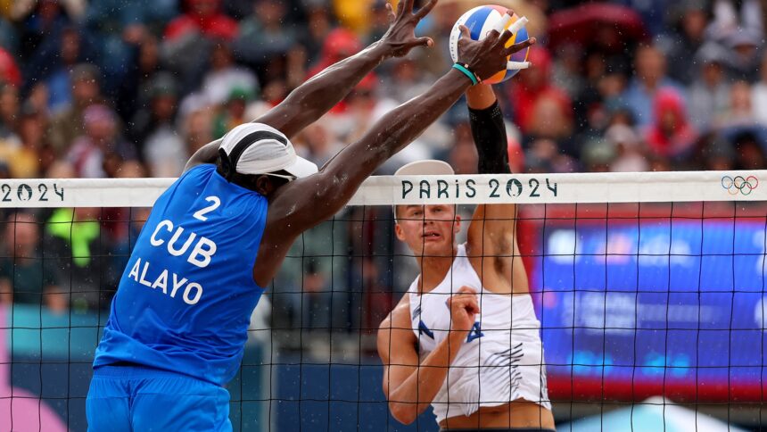 U.S. Men's Beach Volleyball Team Falls In Straight Sets To Cuba - KTVZ