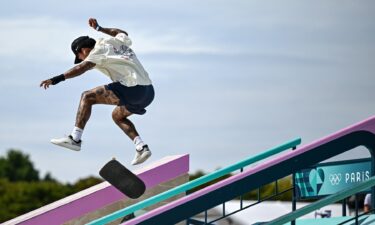 Nyjah Huston skateboarding