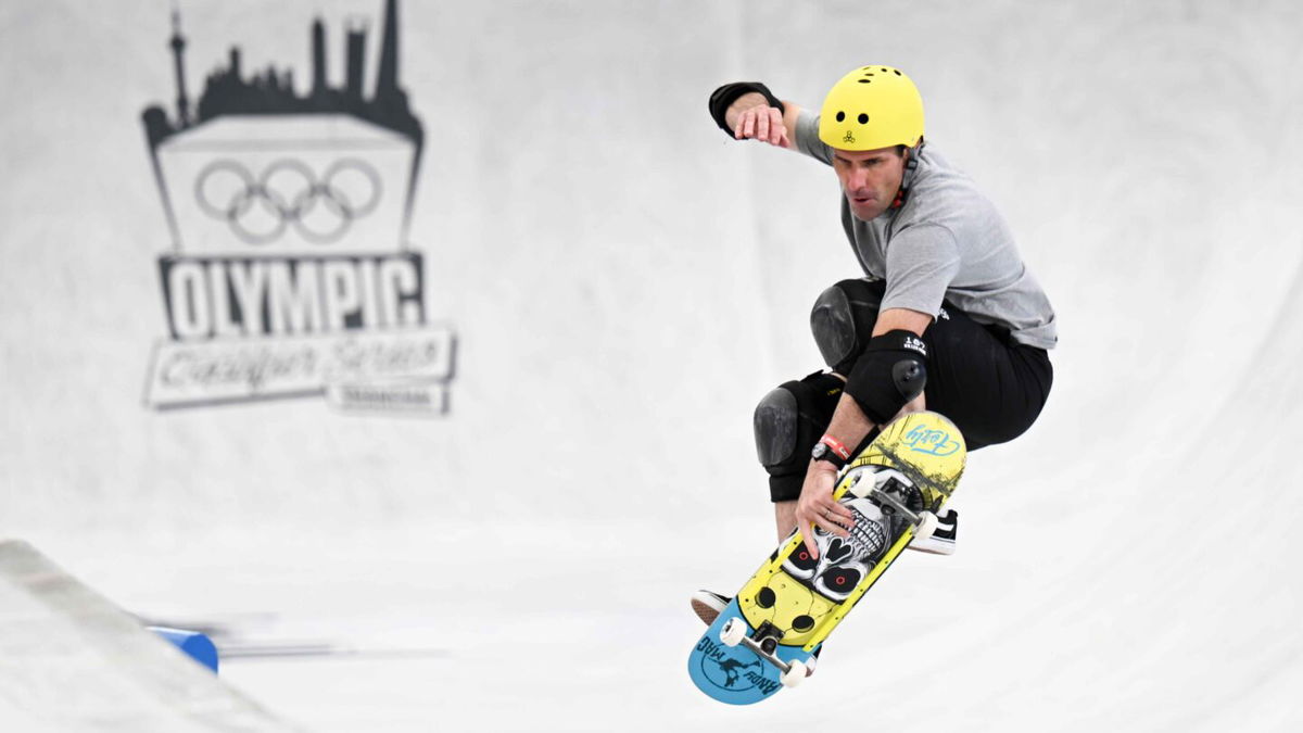 Andrew Macdonald of Great Britain competes during the Skateboarding Men's Park Prelims Heat 4 on day two during the Olympic Qualifier Series on on May 17