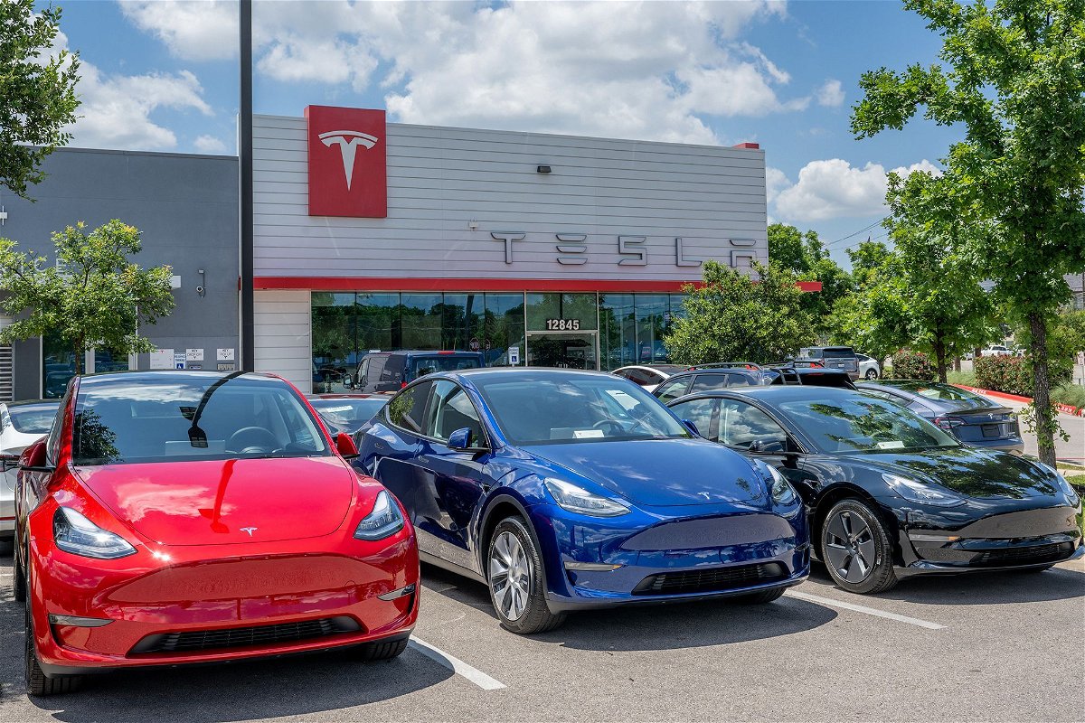 <i>Brandon Bell/Getty Images via CNN Newsource</i><br/>Tesla Model Y vehicles sit on the lot for sale at a Tesla store in Austin