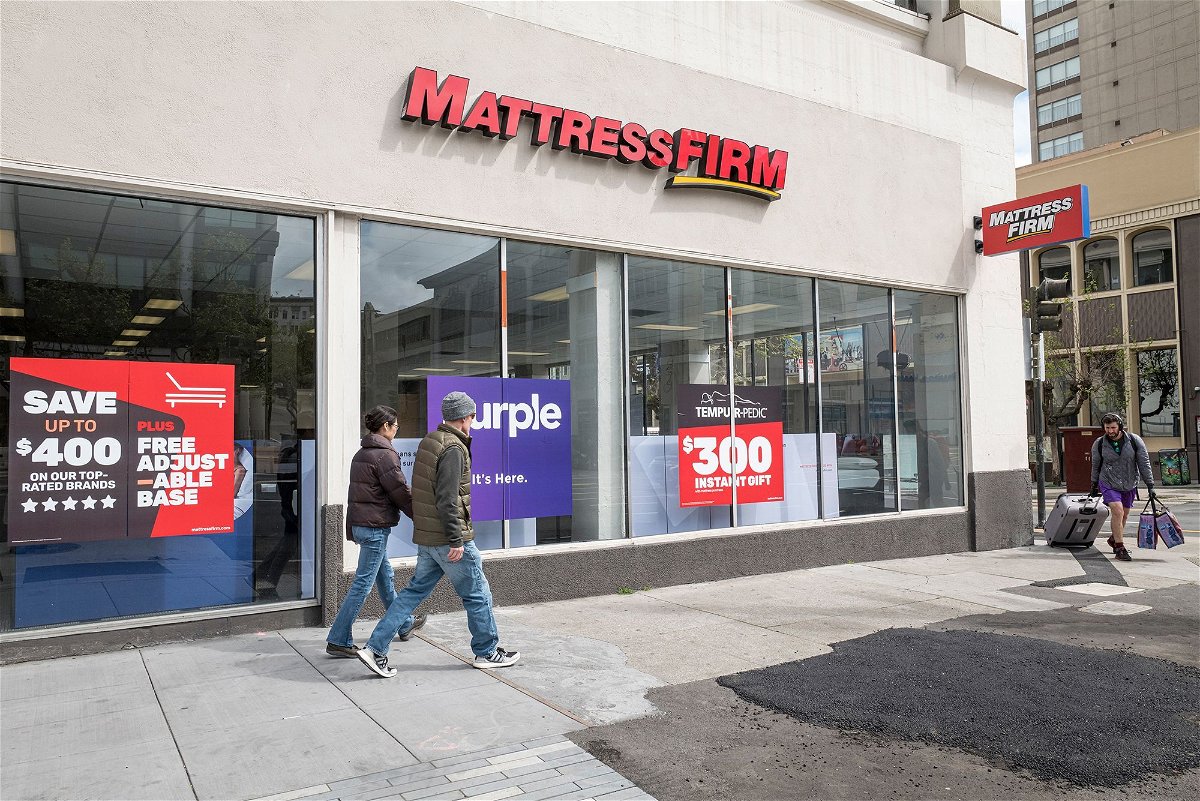 <i>David Paul Morris/Bloomberg/Getty Images via CNN Newsource</i><br/>The Federal Trade Commission unanimously voted to block mattress maker Tempur Sealy’s purchase of Mattress Firm on July 2.