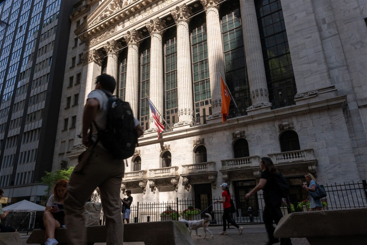 <i>Spencer Platt/Getty Images/File via CNN Newsource</i><br/>Wall Street's tech selloff comes just one day after the Dow and S&P 500 both reached record highs.