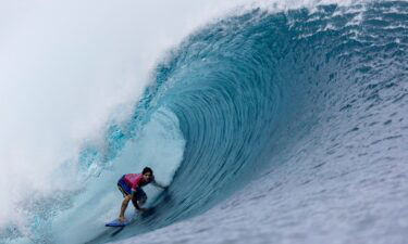 Medina beat Kanoa Igarashi to make the final eight of the surfing competition.