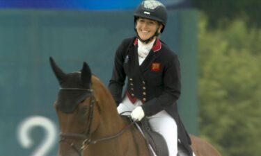 Laura Collett performs dazzling eventing dressage routine