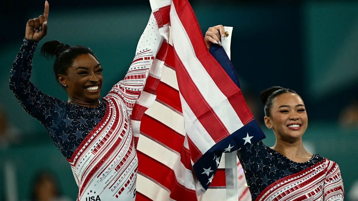 Simone Biles and Suni Lee