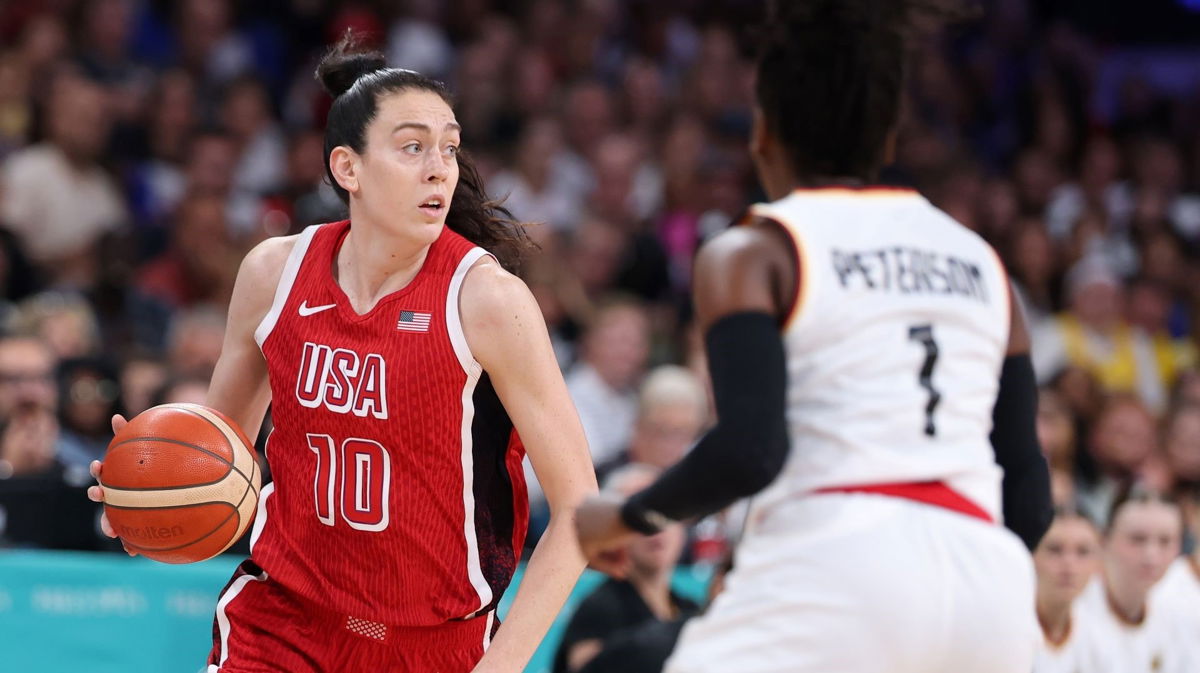 Breanna Stewart dribbles up court vs. Germany