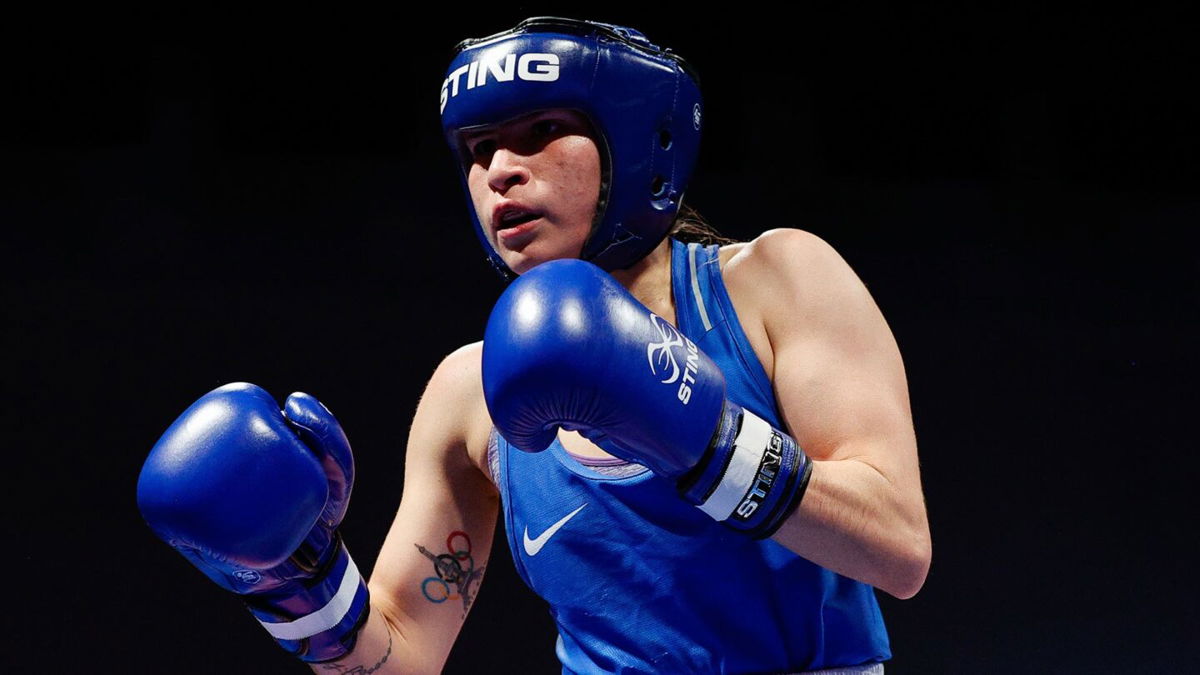 Jennifer Lozano in the boxing ring