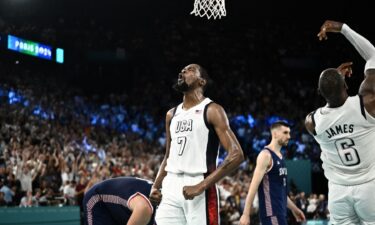 Kevin Durant celebrates U.S. win vs. Serbia