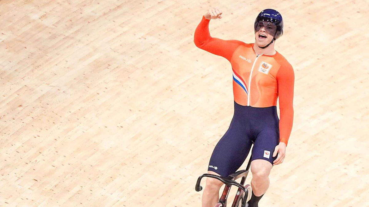 Harrie Lavreysen celebrates his world record in the men's individual sprint.