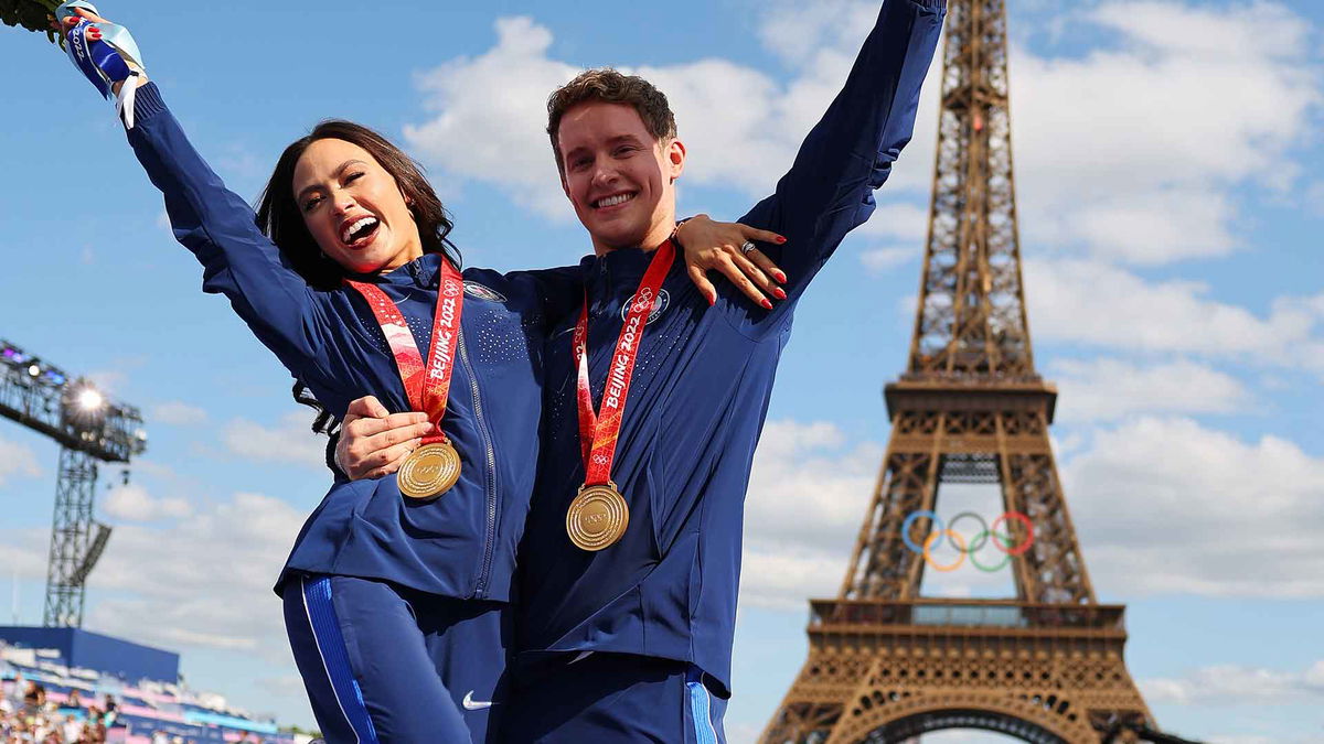 Madison Chock, Evan Bates enjoy U.S. figure skating's golden moment in