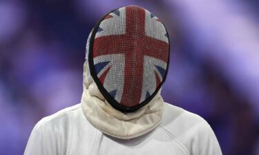 Joseph Choong competes in the fencing round of the modern pentathlon.