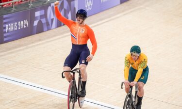 Lavreysen celebrates winning gold