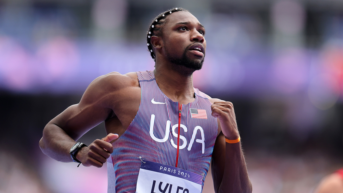 Noah Lyles competes during the men's 100m opening round on Day 8 of the Olympic Games at Stade de France.