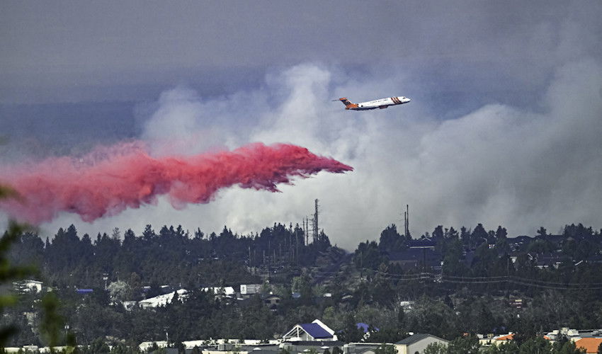 Air tanker drops retardant on Milemarker 132 Fire on Bend's north end, as seen from Awbrey Butte