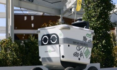 Shake Shack announced a partnership to deliver meals through autonomous delivery robots via the Uber Eats app.