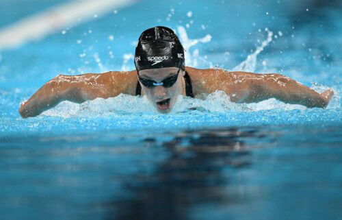 McIntosh races to 200m butterfly gold in Paris.