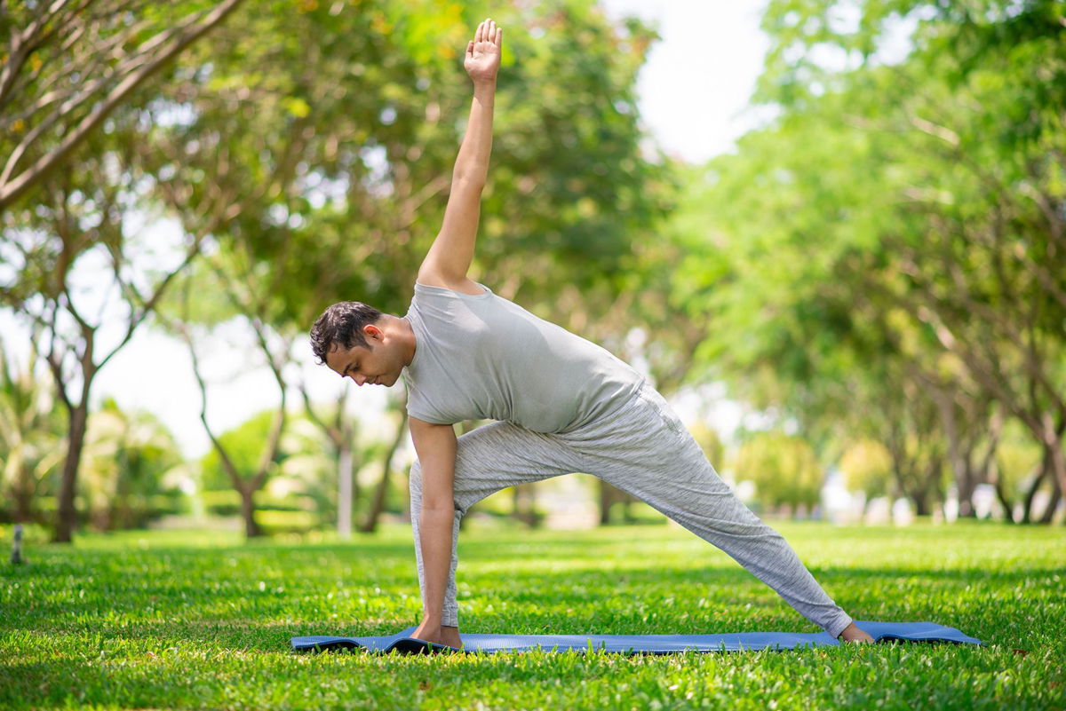 <i>MangoStar_Studio/iStockphoto/Getty Images via CNN Newsource</i><br/>Stretching