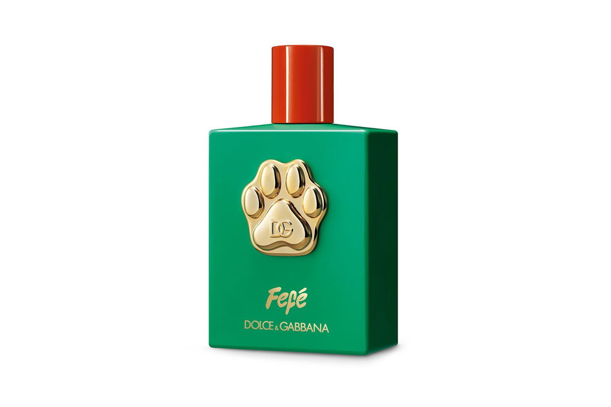 <i>Courtesy Dolce & Gabbana via CNN Newsource</i><br/>The green lacquered glass bottle features a 24-carat gold-plated paw.