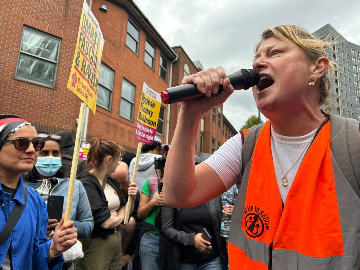 <i>Rob Picheta/CNN via CNN Newsource</i><br/>Counter-protesters demonstrate against far-right riots in Walthamstow