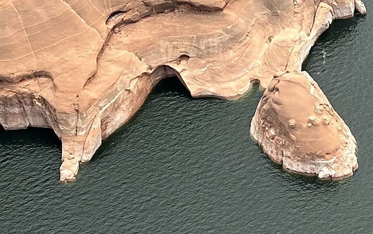 <i>National Park Service via CNN Newsource</i><br/>Glen Canyon's Double Arch area is seen on August 9 after the collapse a day earlier.