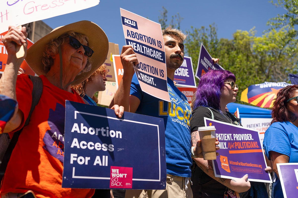 <i>Rebecca Noble/Getty Images via CNN Newsource</i><br/>Members of Arizona for Abortion Access