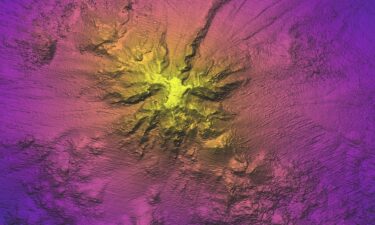 The seamount covers an area of about 70 square kilometers.