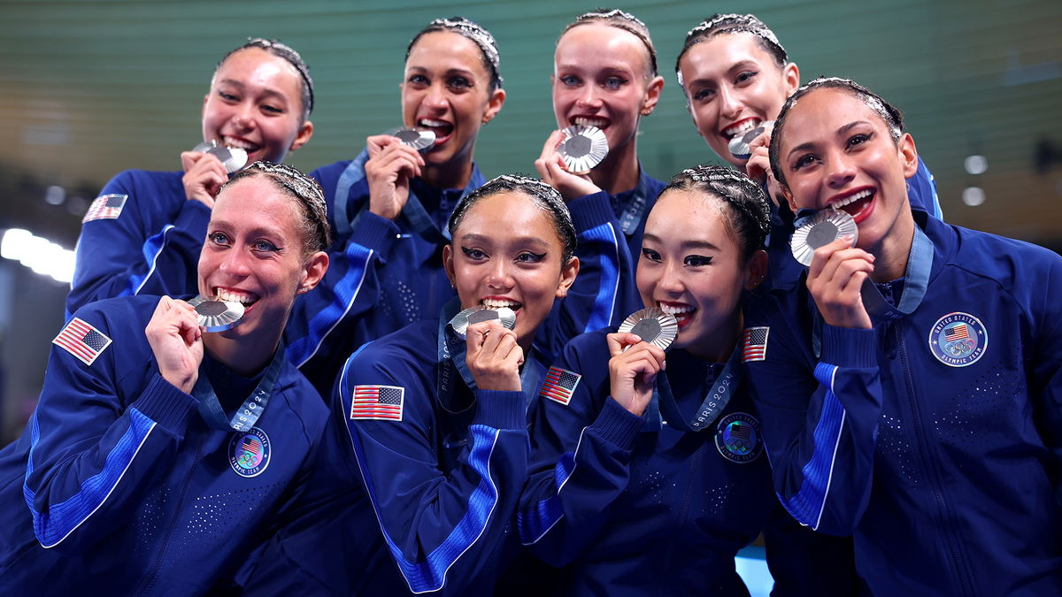 U.S. team collects first artistic swimming medals since 2004 KTVZ