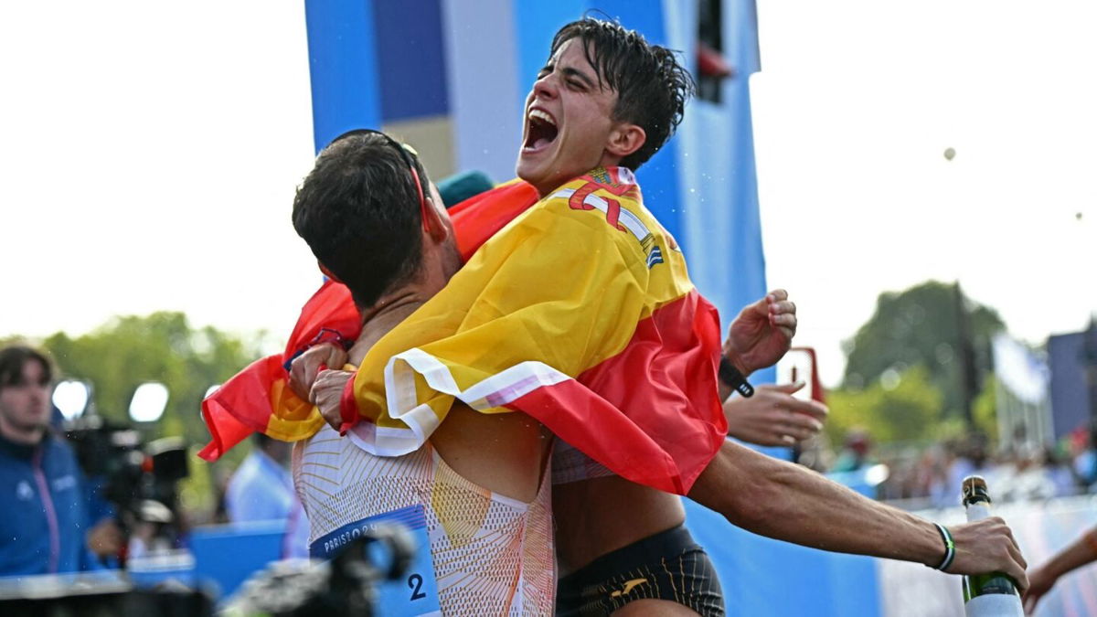 Spain takes home gold in race walk mixed relay