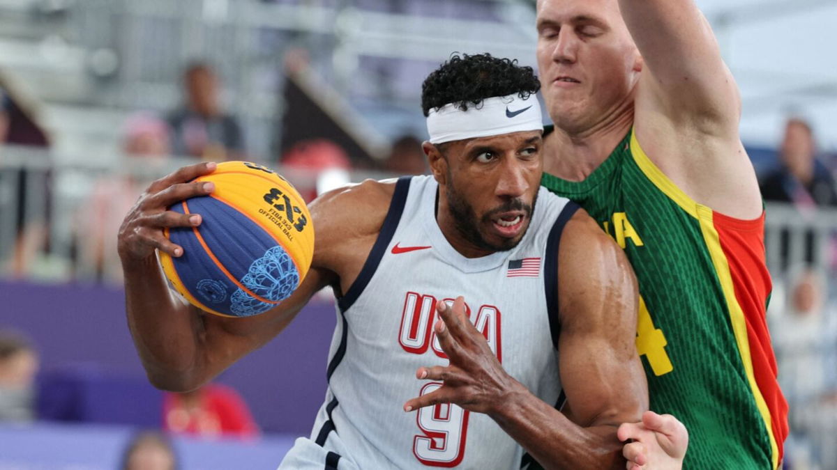 Kareem Maddox drives vs. Lithuania