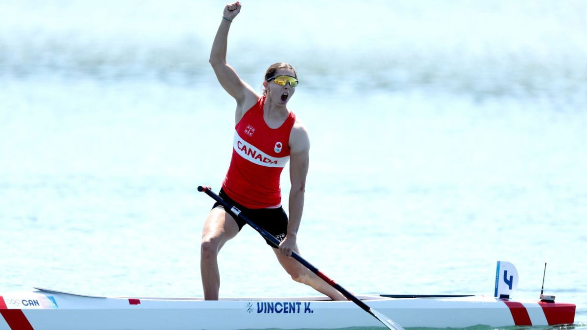 Canada's Vincent wins C-1 200m in photo finish over Harrison