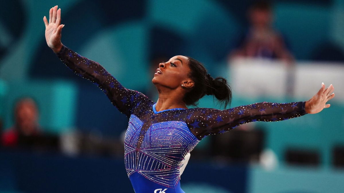 Biles clinches all-around gold with stunning floor routine