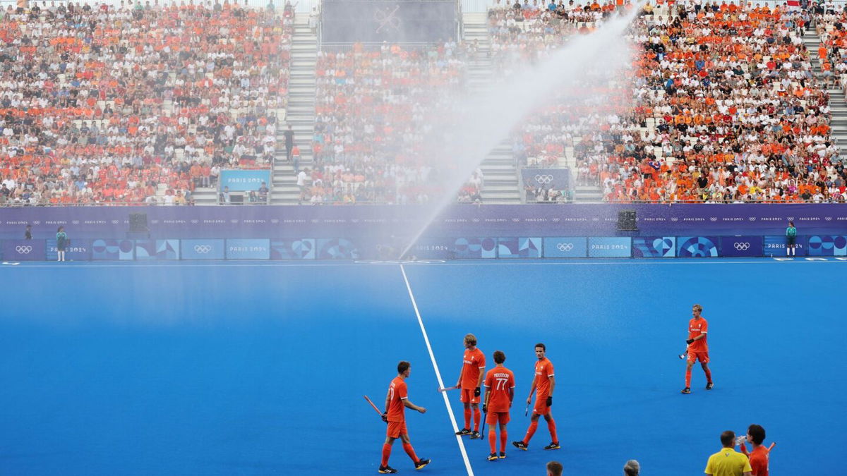 men's field hockey sprinkler