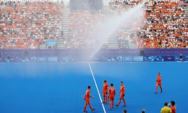 men's field hockey sprinkler