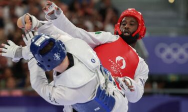 USA's Healy falls to Cisse in taekwondo quarterfinals