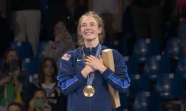 Sarah Hildebrandt on podium