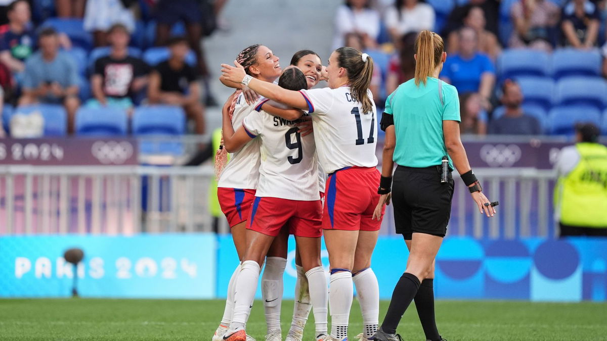 Smith leads USWNT to 10 extra time win vs. Germany in semis KTVZ