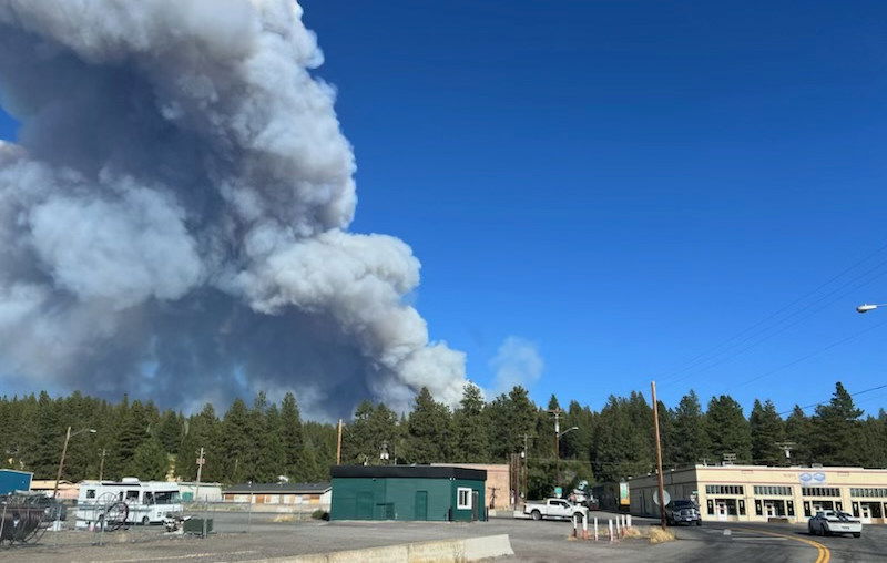 Copperfield Fire downtown Chiloquin 9-1